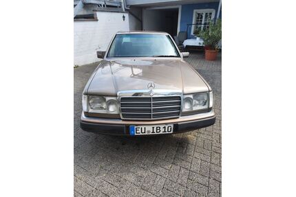 Mercedes-Benz 230 Gebrauchtwagen