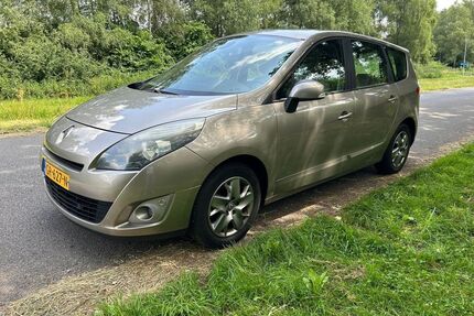 Renault Grand Scenic Gebrauchtwagen