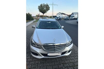 Mercedes-Benz E 220 Gebrauchtwagen