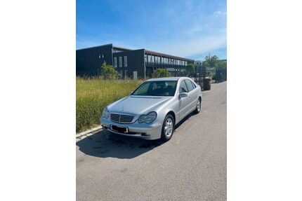 Mercedes-Benz C 180 Gebrauchtwagen