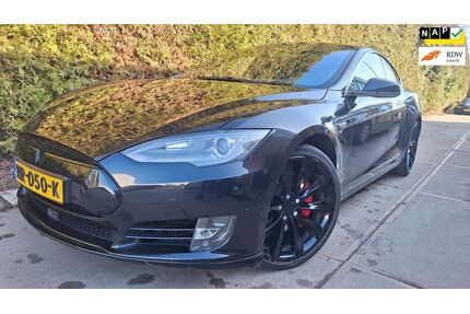 Tesla Model S Gebrauchtwagen