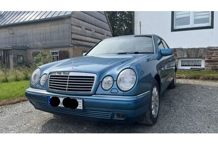 Mercedes-Benz E 320 Gebrauchtwagen