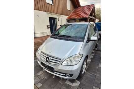 Mercedes-Benz A 180 Gebrauchtwagen