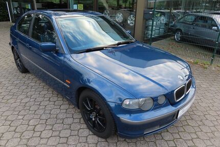 BMW 325 
