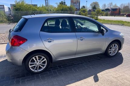 Toyota Auris Gebrauchtwagen