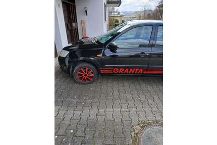 Lada Granta Gebrauchtwagen