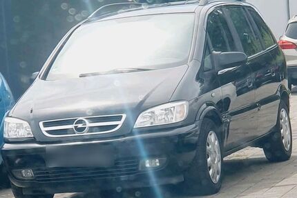 Opel Zafira Gebrauchtwagen