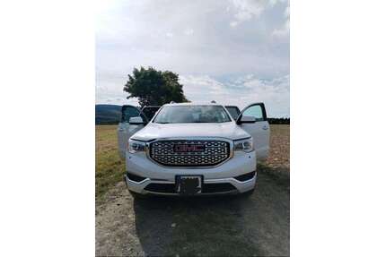 GMC Acadia 