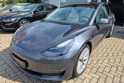 Tesla Model 3 Gebrauchtwagen