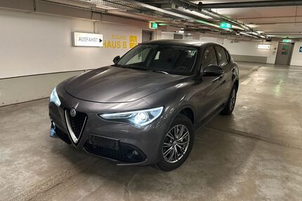 Alfa Romeo Stelvio Gebrauchtwagen