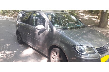 VW Touran 