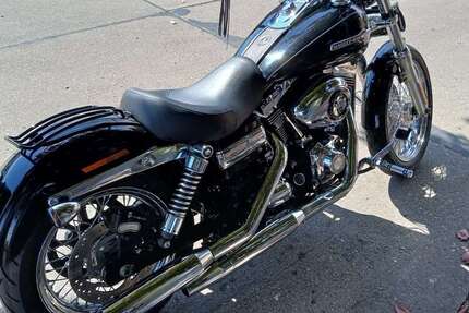 Harley Davidson Dyna Super Glide Gebrauchtwagen