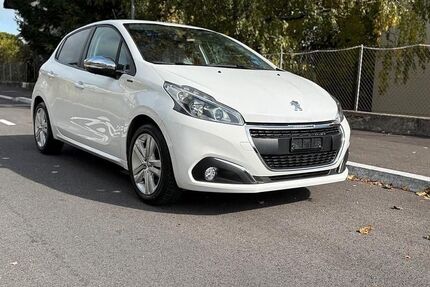 Peugeot 208 Gebrauchtwagen