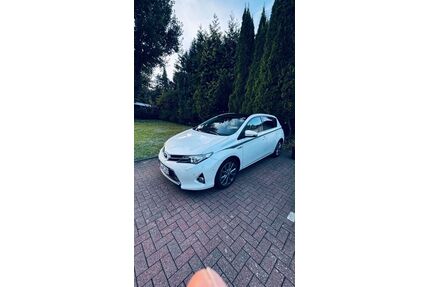 Toyota Auris Gebrauchtwagen