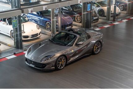 Ferrari 812 Gebrauchtwagen