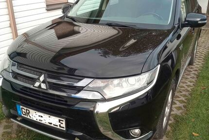 Mitsubishi Plug-in Hybrid Outlander Gebrauchtwagen