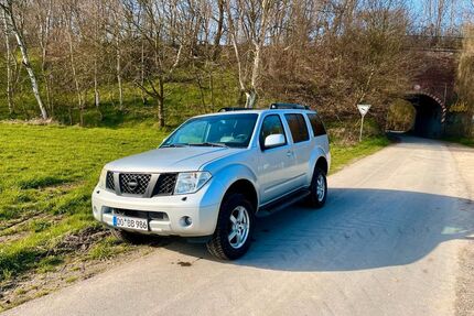 Nissan Pathfinder Gebrauchtwagen