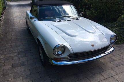 Fiat 124 Spider Gebrauchtwagen