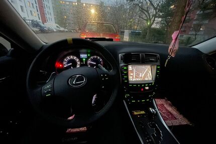 Lexus IS 350 Gebrauchtwagen