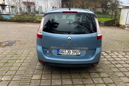 Renault Grand Scenic Gebrauchtwagen