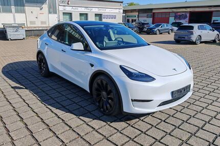 Tesla Model Y Gebrauchtwagen