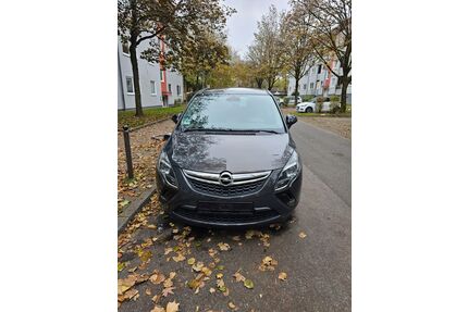 Opel Zafira Tourer Gebrauchtwagen