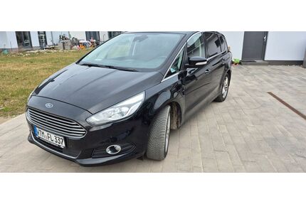 Ford S-Max Gebrauchtwagen