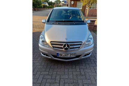 Mercedes-Benz B 180 Gebrauchtwagen