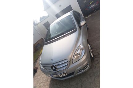 Mercedes-Benz B 200 Gebrauchtwagen