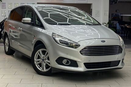 Ford S-Max Gebrauchtwagen