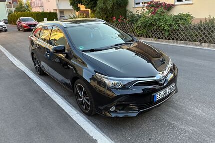 Toyota Auris Touring Sports Gebrauchtwagen