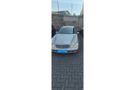 Mercedes-Benz E 220 Gebrauchtwagen