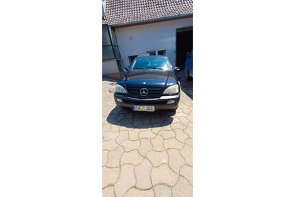 Mercedes-Benz ML 270 Gebrauchtwagen