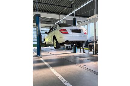 Mercedes-Benz C 180 Gebrauchtwagen