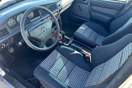 Mercedes-Benz 190 Gebrauchtwagen