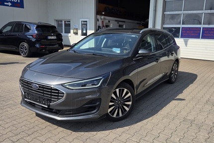 Ford Focus Turnier Titanium 1.HD AHK/HUD/B&O/SHZ/ACC Gebrauchtwagen