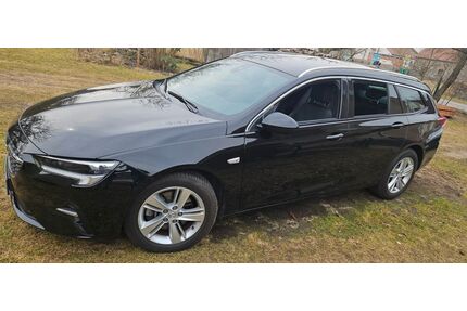 VW Insignia 