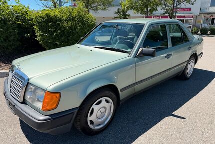 Mercedes-Benz 230 Gebrauchtwagen