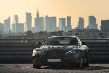 Aston Martin V12 Vantage Gebrauchtwagen