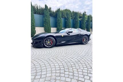 Ferrari 812 Gebrauchtwagen