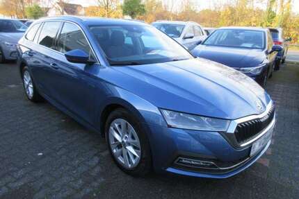 Skoda Octavia Style 2.0 TDI DSG NAVI AHK PANORAMA HEAD U Gebrauchtwagen