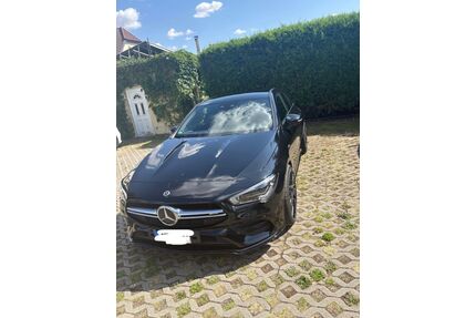 Mercedes-Benz CLA 35 AMG Shooting Brake Gebrauchtwagen