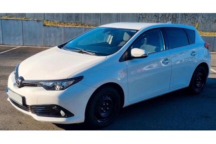 Toyota Auris Gebrauchtwagen