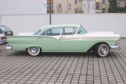Ford Fairlane Gebrauchtwagen