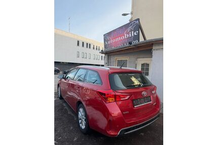 Toyota Auris Gebrauchtwagen