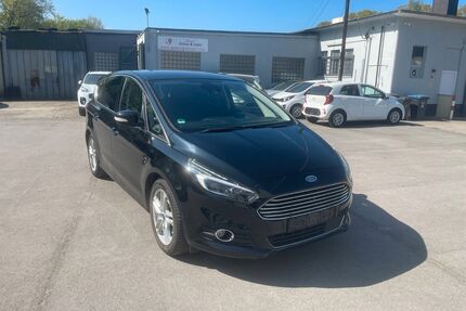 Ford S-Max Gebrauchtwagen