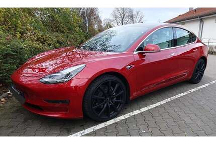Tesla Model 3 Gebrauchtwagen