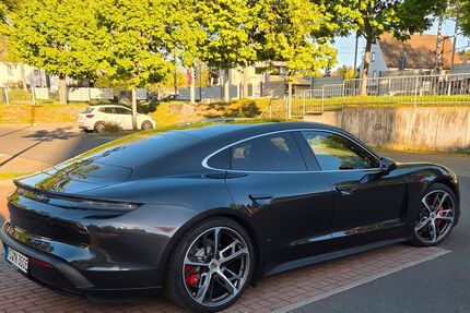Porsche Taycan Gebrauchtwagen