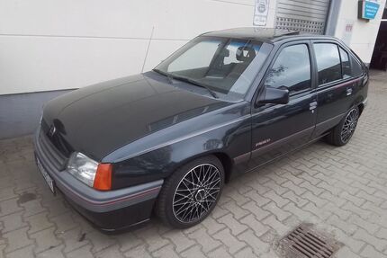 Opel Kadett Gebrauchtwagen