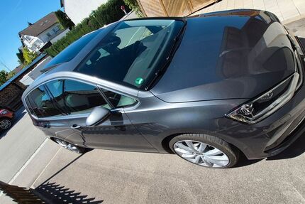 VW Golf Sportsvan Gebrauchtwagen